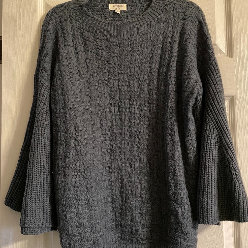Blue Women's Small Sweater